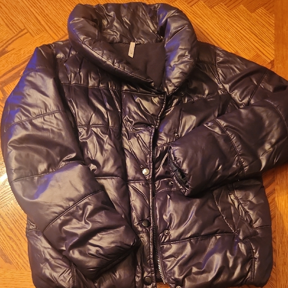 Ladies Old NAVY  Shiny BLACK Puffer Jacket